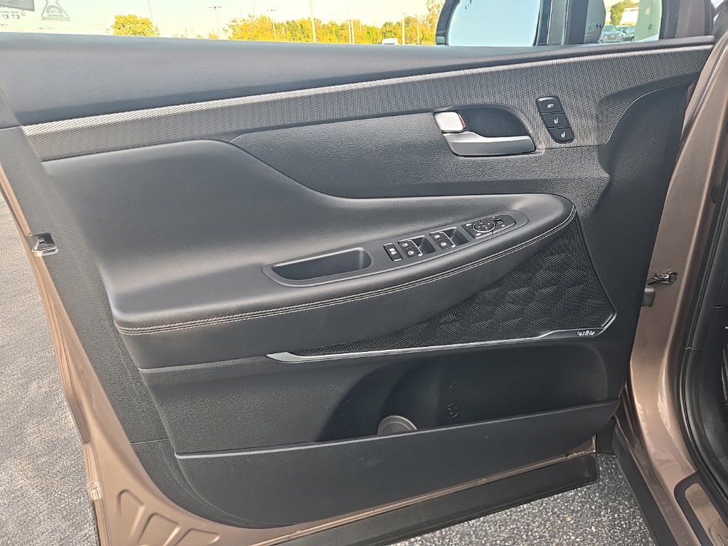 Used 2020 Hyundai Santa Fe Limited AWD/4WD image 28