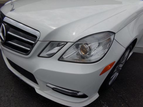Used 2013 Mercedes-Benz E 350 BlueTEC Sedan image 33