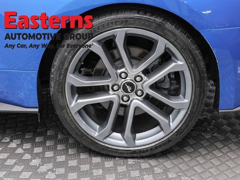 Used 2019 Ford Mustang GT Premium w/ Equipment Group 401A RWD image 8