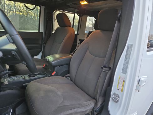 Used 2017 Jeep Wrangler Willys Wheeler image 12