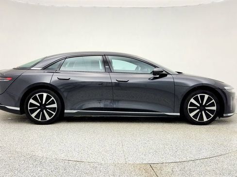 Used 2023 Lucid Air Touring image 4