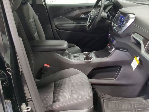 Used 2023 GMC Terrain SLE w/ Driver Convenience Package image 21