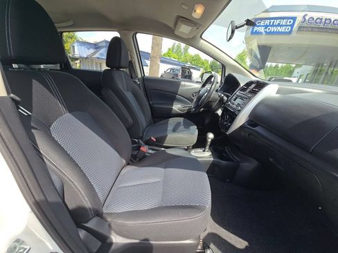 Used 2015 Nissan Versa Note SV w/ Sport Value Package FWD image 11
