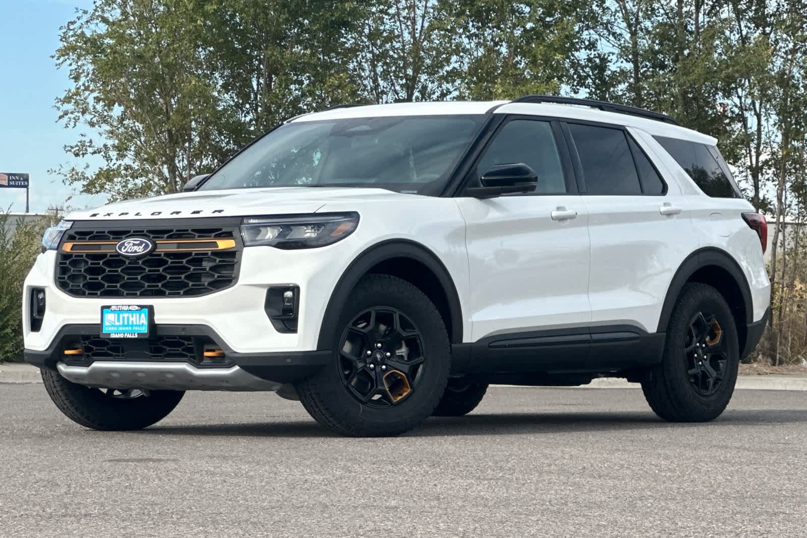 New 2027 Ford Explorer Tremor AWD/4WD image 1