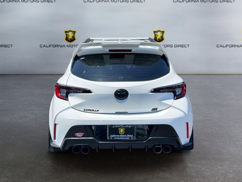 Used 2023 Toyota Corolla SE FWD image 4