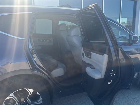 Used 2017 Honda CR-V Touring image 19