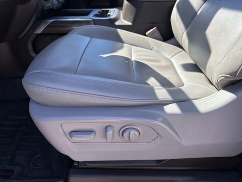 Used 2021 Chevrolet Silverado 3500 LT w/ All Star Edition image 18