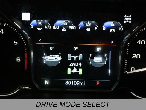Used 2021 GMC Yukon Denali w/ LPO, Illumination Package AWD/4WD image 34