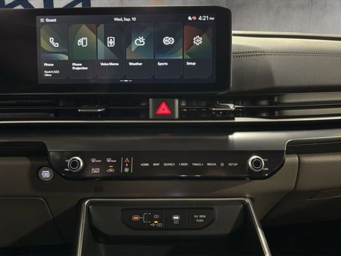New 2026 Kia Carnival LXS FWD image 10
