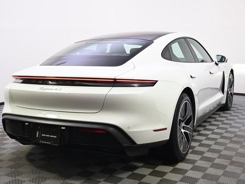 Used 2021 Porsche Taycan 4S w/ Premium Package image 6