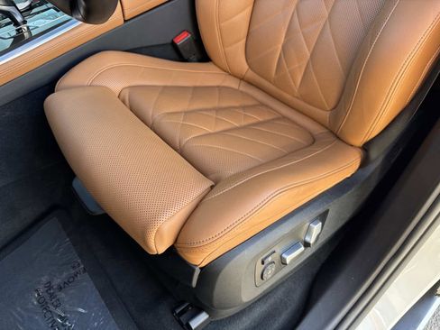 Used 2023 BMW X5 sDrive40i w/ Parking Assistance Package image 20