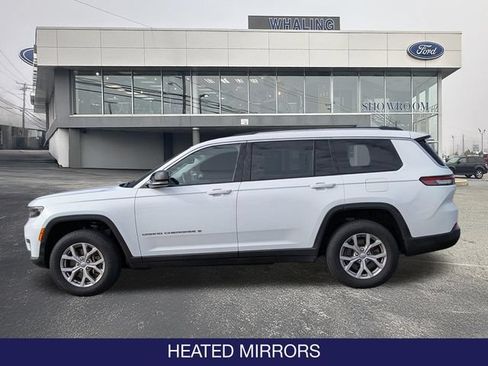 Used 2022 Jeep Grand Cherokee L Limited AWD/4WD image 3