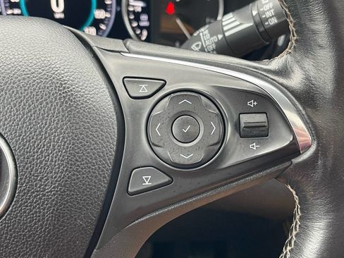 Used 2016 Buick Envision Premium image 30