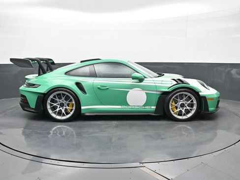 Certified 2025 Porsche 911 GT3 RS RWD image 18