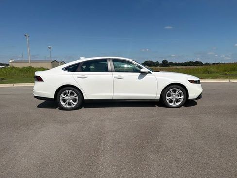 New 2026 Honda Accord LX image 6