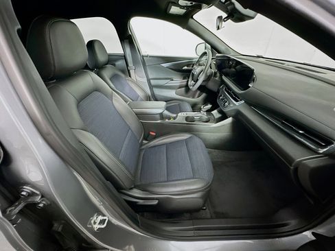 Used 2025 Buick Envista Preferred image 29