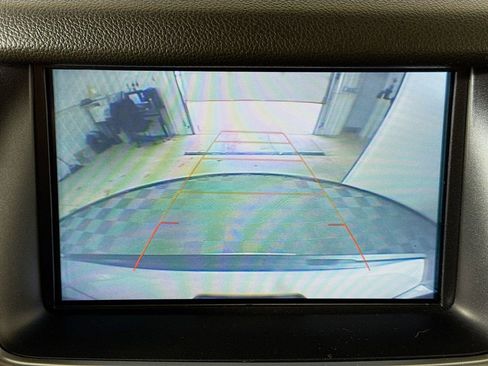 Used 2019 Chevrolet Tahoe LT w/ Luxury Package image 13