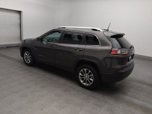 Used 2019 Jeep Cherokee Latitude Plus FWD image 3