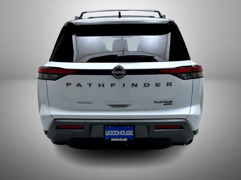 New 2026 Nissan Pathfinder Platinum image 6