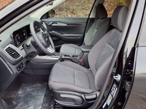 New 2026 Kia Seltos LX image 5