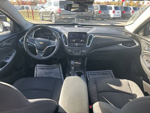 Used 2022 Chevrolet Malibu LS w/ Driver Confidence Package II FWD image 6
