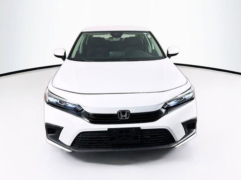 Used 2022 Honda Civic LX image 2