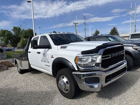 Used 2020 RAM 3500 Tradesman w/ Chrome Appearance Group AWD/4WD image 2