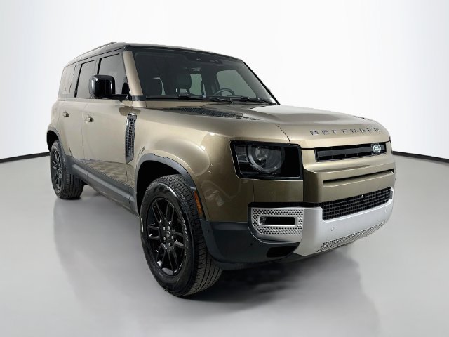 Certified 2024 Land Rover Defender 110 S AWD/4WD image 3