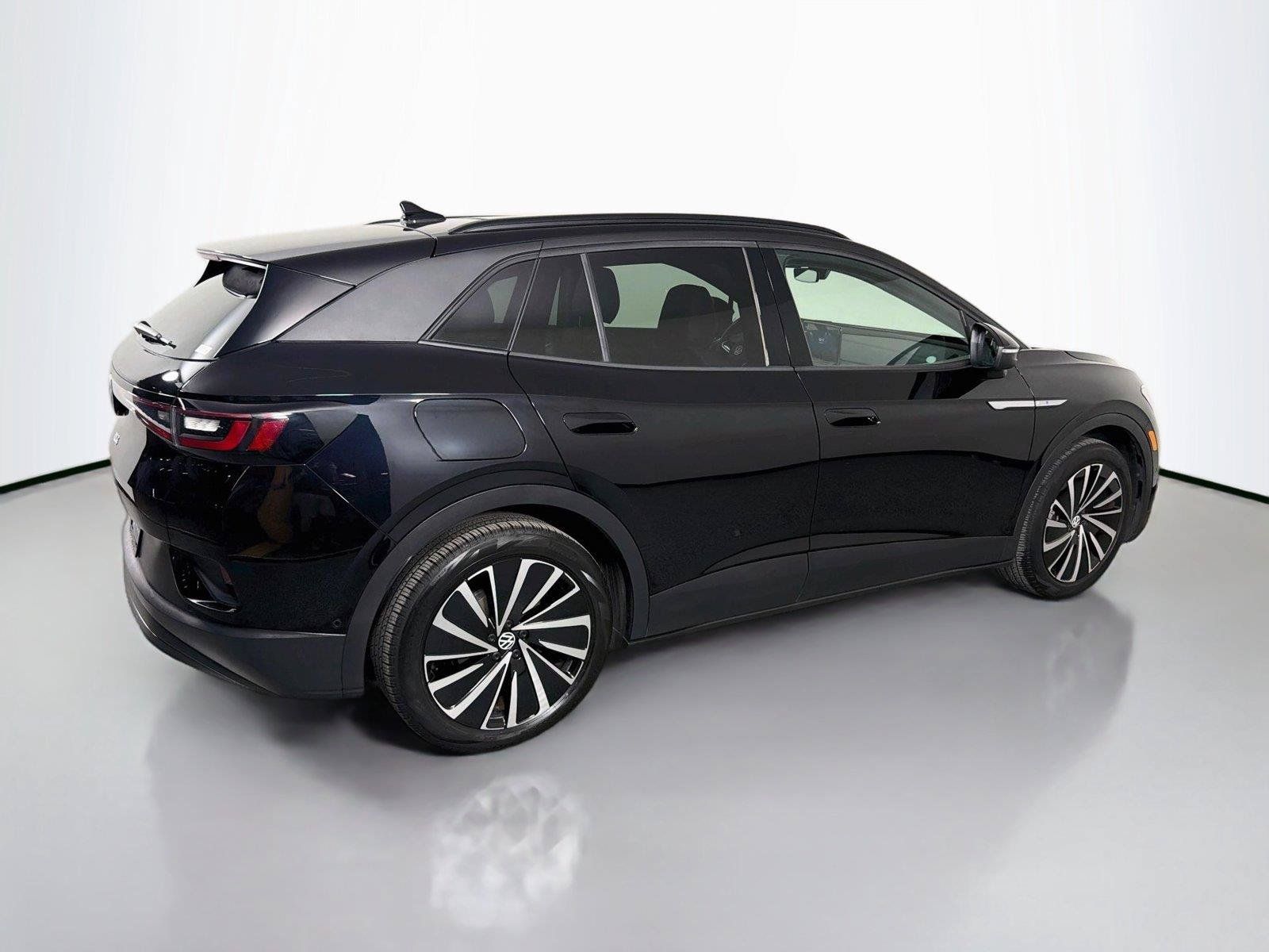 Certified 2024 Volkswagen ID.4 S RWD image 4