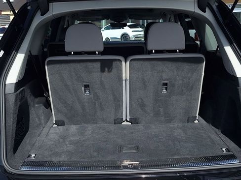 Used 2024 Audi Q7 3.0T Premium Plus image 29