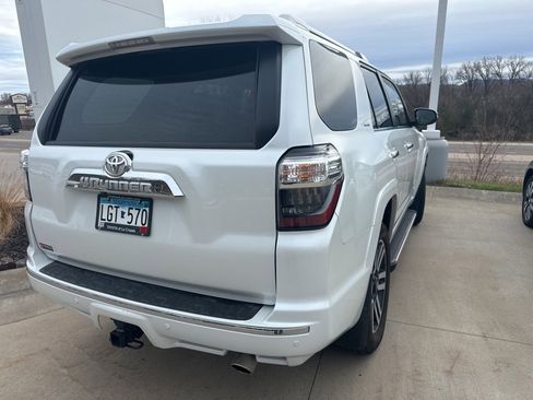 Used 2024 Toyota 4Runner Limited image 18