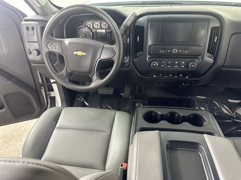 Used 2019 Chevrolet Silverado 2500 W/T w/ WT Convenience Package AWD/4WD image 17