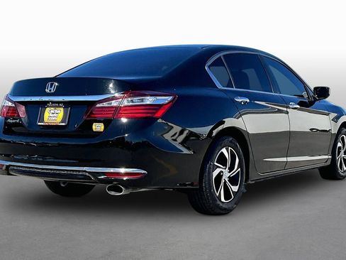 Used 2017 Honda Accord LX image 2