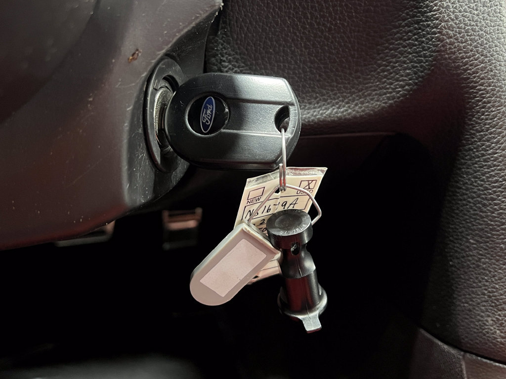Used 2010 Ford Mustang GT Premium RWD image 19
