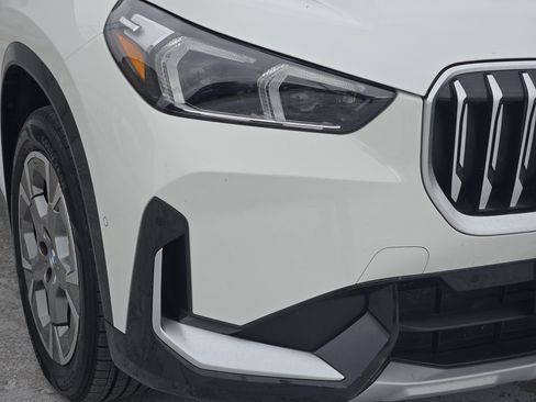 Used 2025 BMW X1 xDrive28i image 11