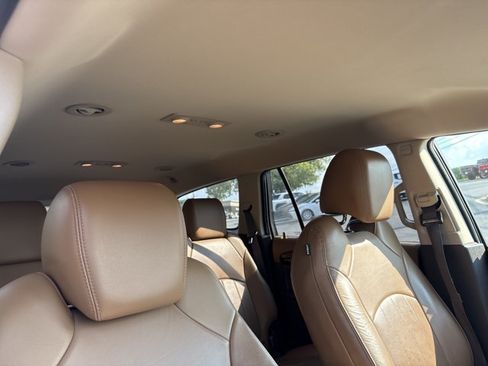 Used 2016 Buick Enclave Leather FWD image 25