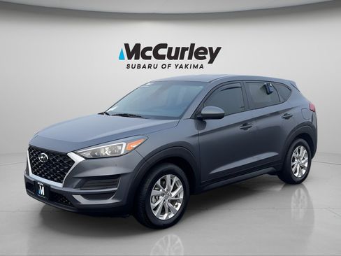 Used 2019 Hyundai Tucson SE image 1