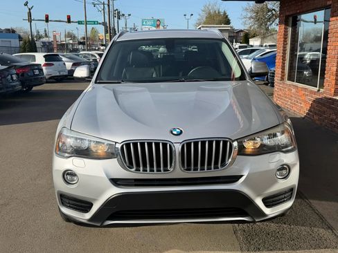 Used 2017 BMW X3 sDrive28i image 7