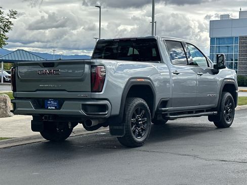 Used 2026 GMC Sierra 3500 AT4 AWD/4WD image 2
