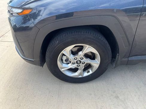 Used 2024 Hyundai Tucson SEL FWD image 2