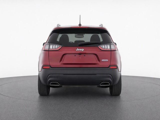 Used 2021 Jeep Cherokee Latitude Lux w/ Sun & Sound Group FWD image 2