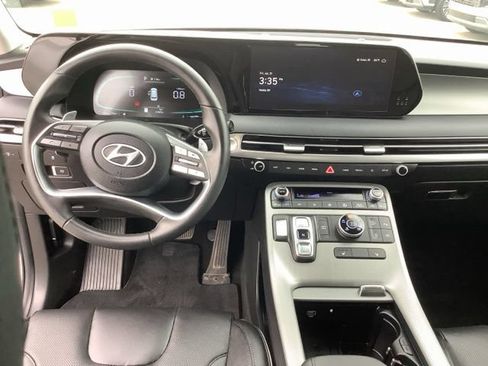 Certified 2025 Hyundai Palisade SEL AWD/4WD image 11