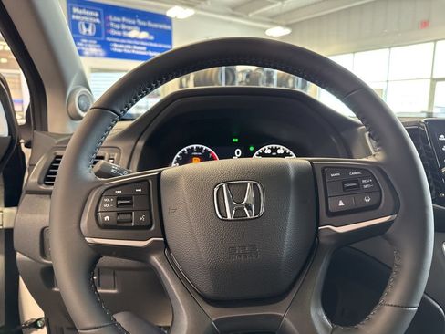 New 2026 Honda Ridgeline RTL image 14