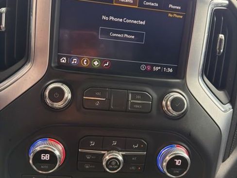 Used 2021 GMC Sierra 1500 Elevation w/ Preferred Package image 5