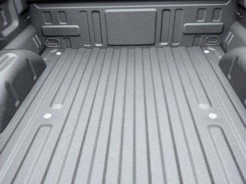 Used 2025 Ford F150 XLT w/ Equipment Group 301A Standard image 40