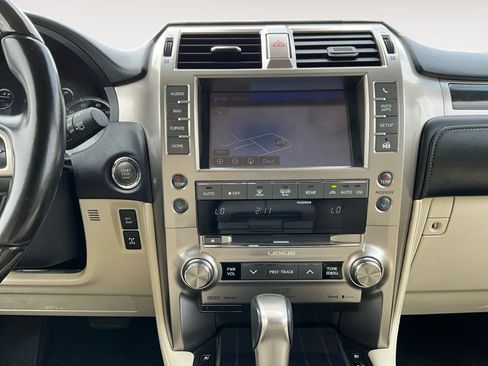 Used 2021 Lexus GX 460 Premium AWD/4WD image 13