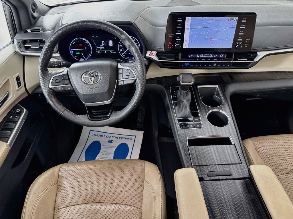 Used 2022 Toyota Sienna Limited FWD image 29