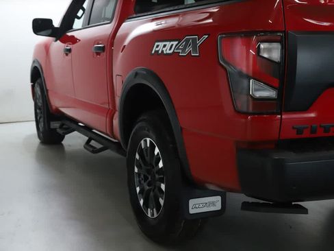 Used 2023 Nissan Titan PRO-4X w/ Pro-4x Convenience Package AWD/4WD image 49