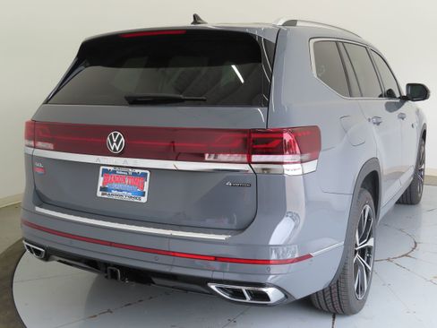 New 2026 Volkswagen Atlas SEL Premium R-Line AWD/4WD image 4