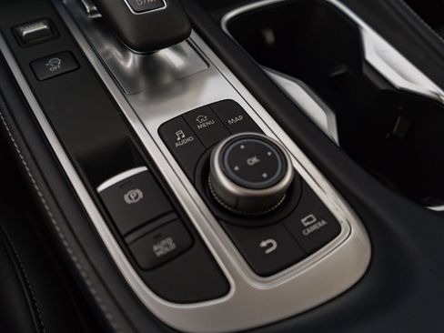 Certified 2026 INFINITI QX60 Luxe FWD image 16